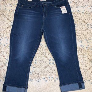 Signature by Levi Strauss Mid-Rise Capris - Size 18 / W34